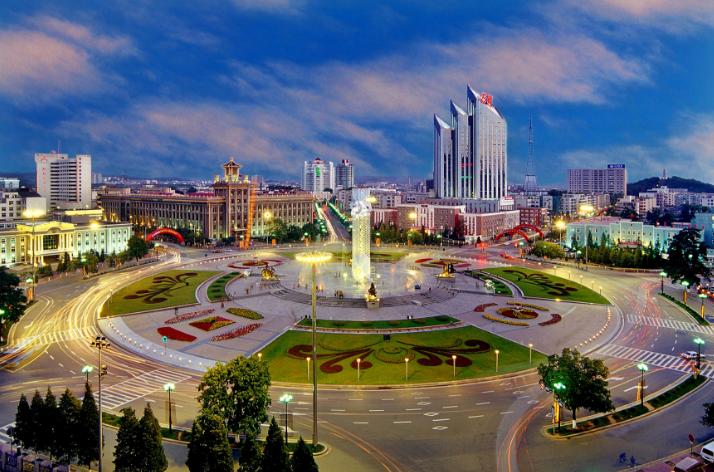 鞍山小巷深处的味觉盛宴之旅